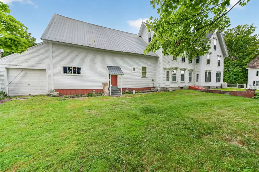 18 School Street, Hillsborough, NH 03244 - #3