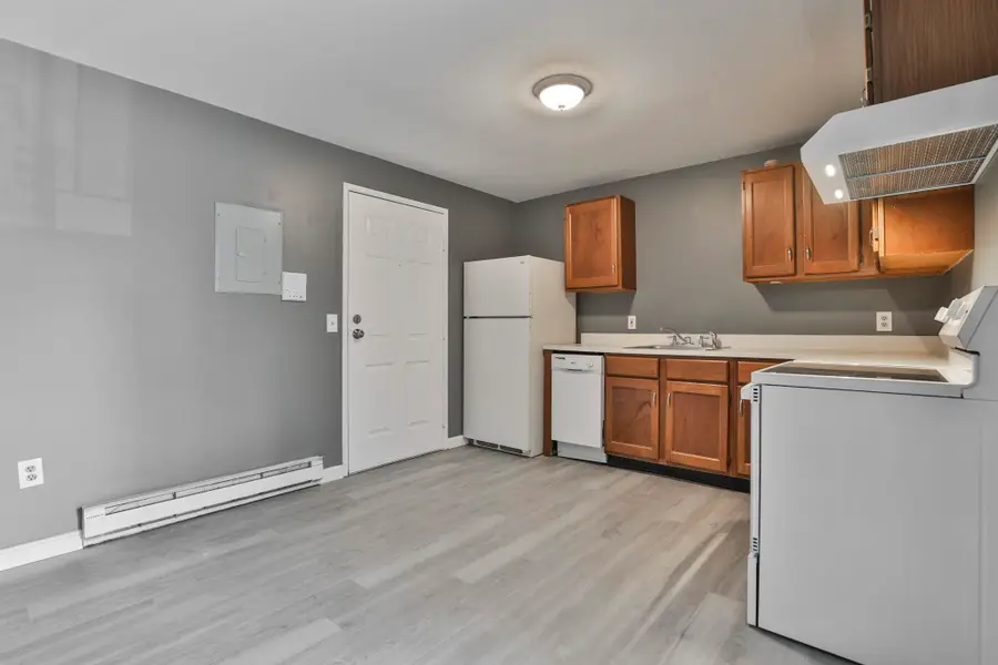 12 East Side Drive #19, Concord, NH 03301 - #3