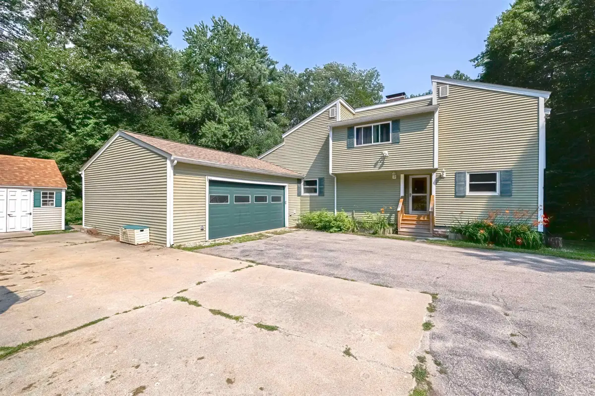 23 Beechwood Road, Hudson, NH 03051 - #1