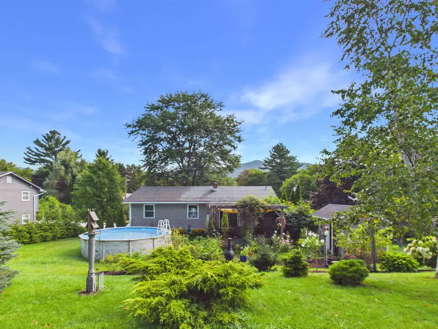 4 Newport Drive, Rutland, VT 05701 - #2