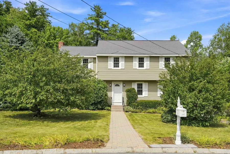 36 Hampton Drive, Nashua, NH 03063 - #3