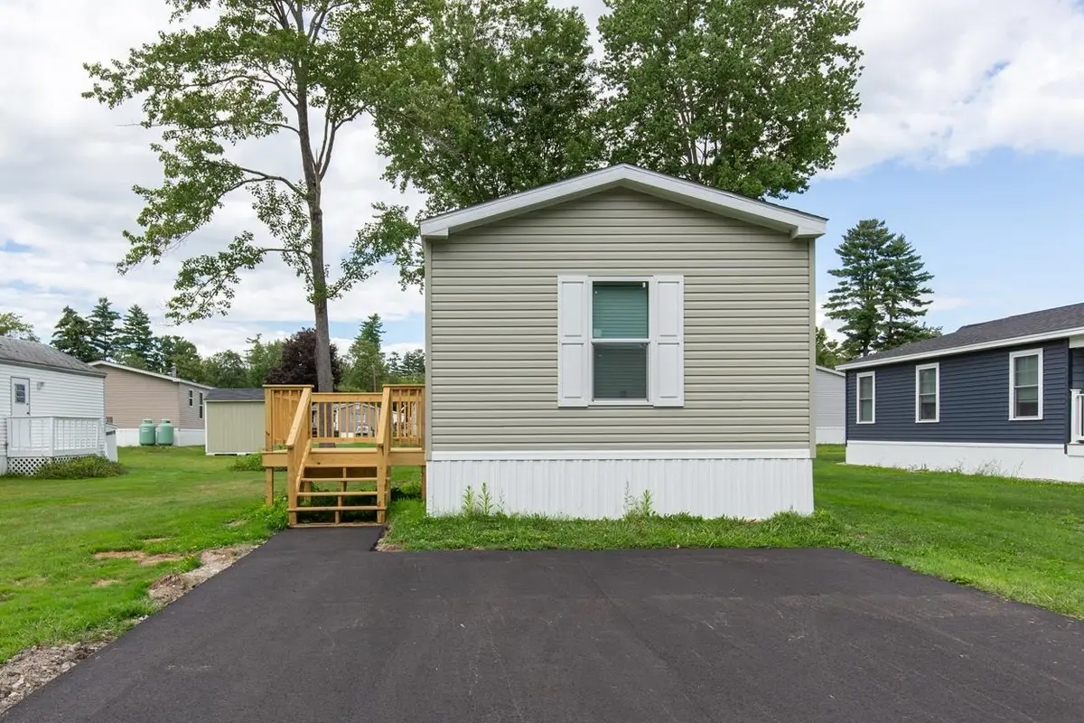 16 South Emperor Drive, Concord, NH 03303 - #1