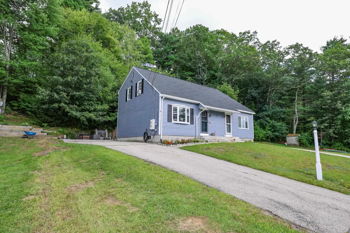 49A Dale Road, Hooksett, NH 03106 - #1