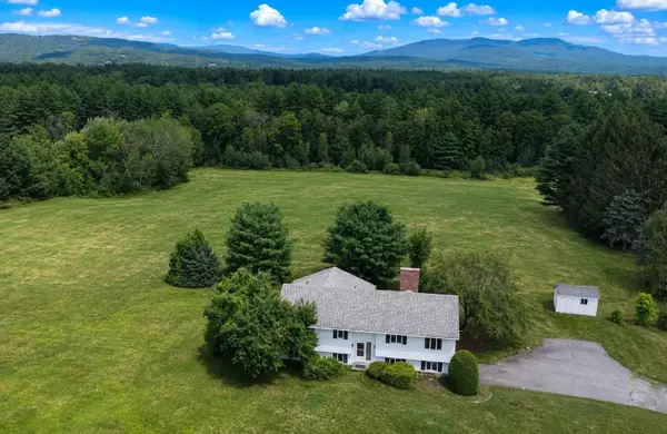 205 Sutton Road, New London, NH 03257