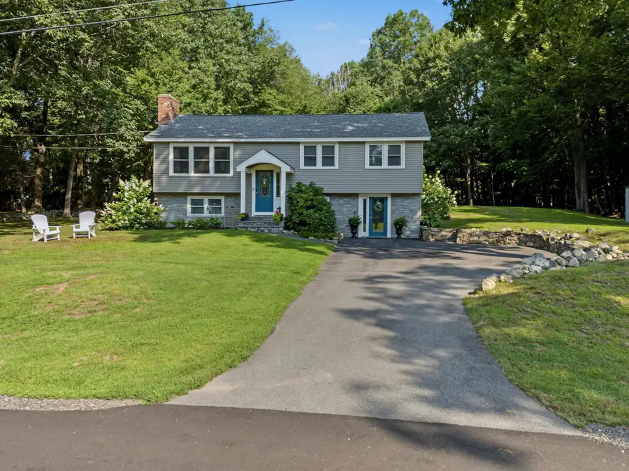 16 Sunset Drive, Atkinson, NH 03811 - #3