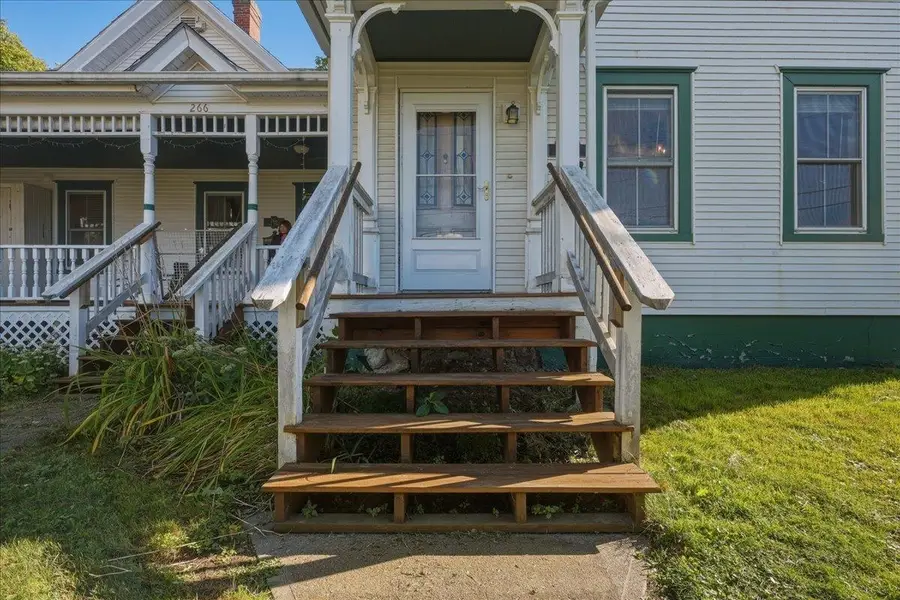 266 Lake Street, Saint Albans, VT 05478 - #2