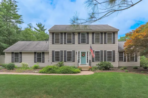 42 Dupaw Gould Road, Brookline, NH 03033