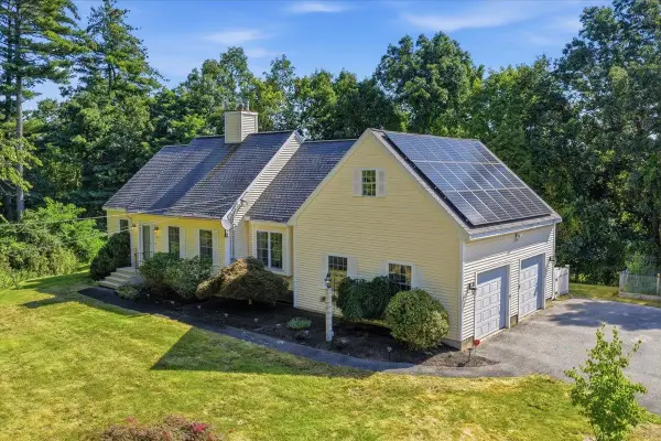 770 Mammoth Road, Pelham, NH 03076