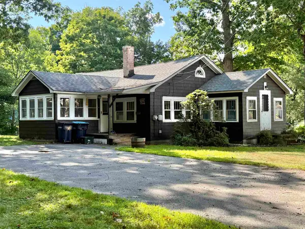 32 Steeple View, Concord, NH 03303