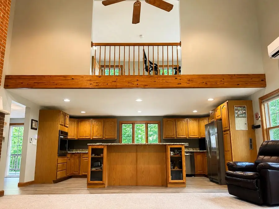 14 Shasta Drive, Londonderry, NH 03053 - #3