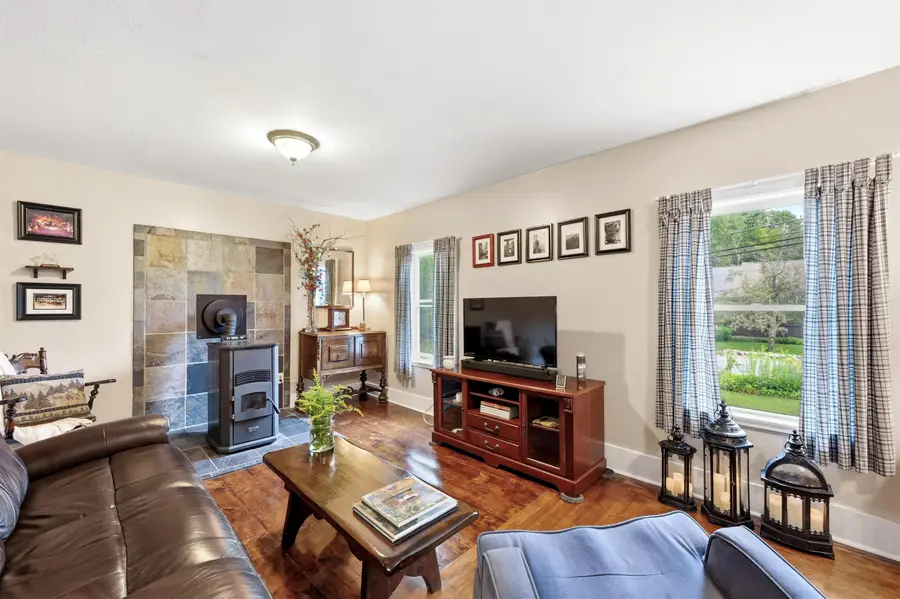 40 Old Sandown Road, Chester, NH 03036 - #3