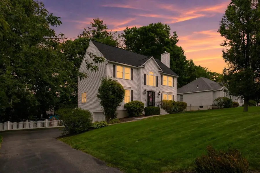 22 Virginia Court, Hooksett, NH 03106 - #2