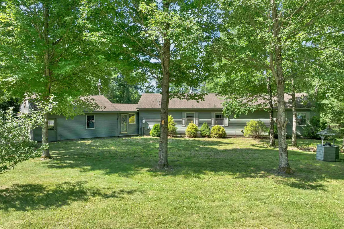 228 Mountain Road, Tuftonboro, NH 03816 - #1