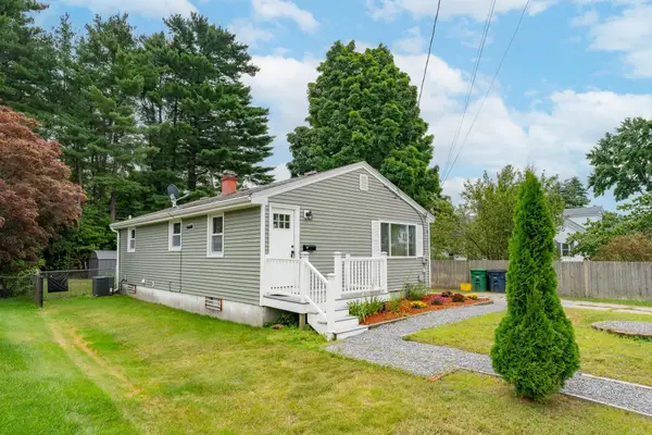 12 Hutchinson Street, Nashua, NH 03064