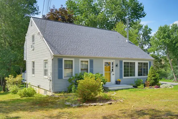 176 Exeter Road, Newmarket, NH 03857