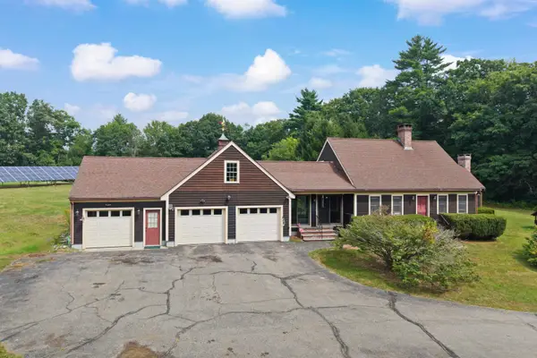 303 Stage Road, Nottingham, NH 03290