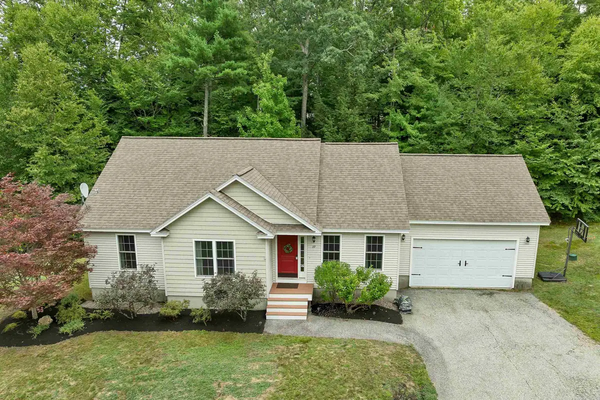 39 Sterling Drive, Laconia, NH 03246 - #1