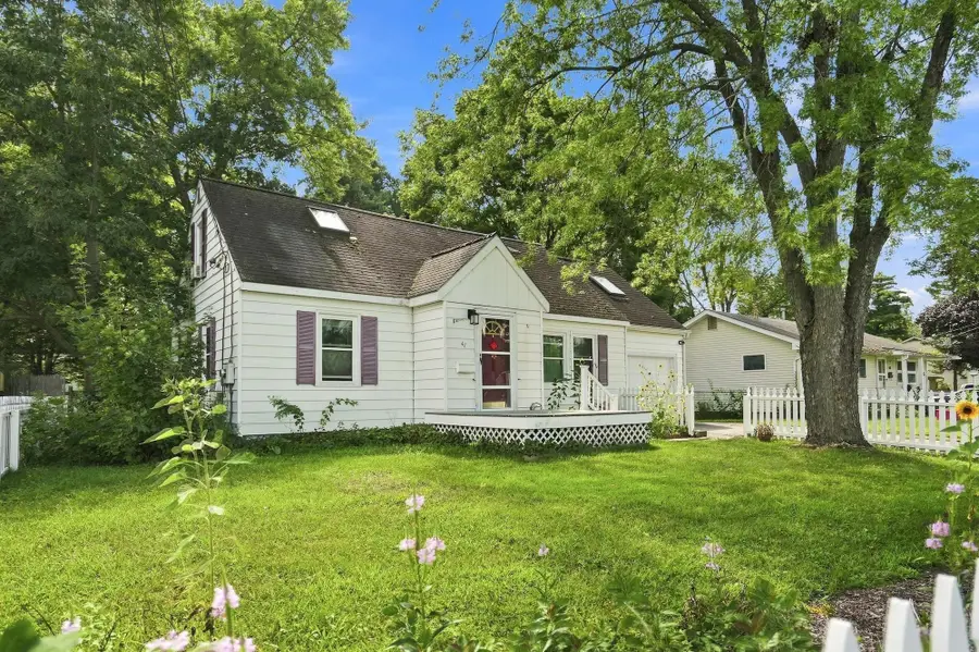 47 McIntosh Avenue, South Burlington, VT 05403 - #2