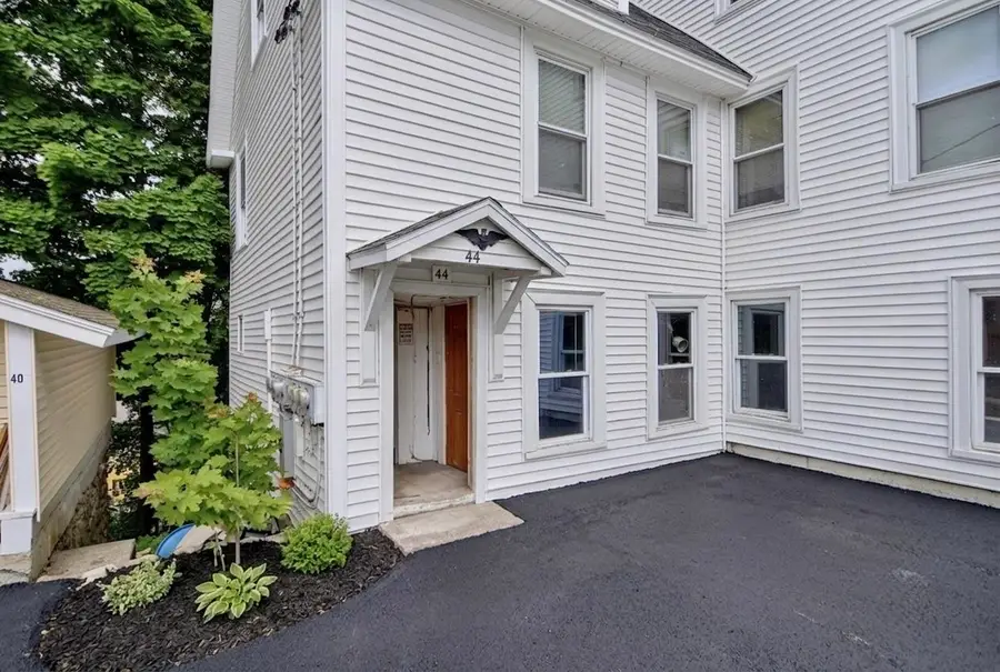 44 Bridge Street, Hillsborough, NH 03244 - #3