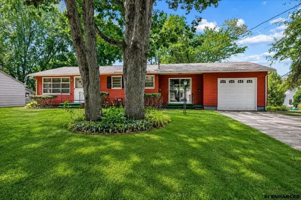 9 Harris Street, Nashua, NH 03060