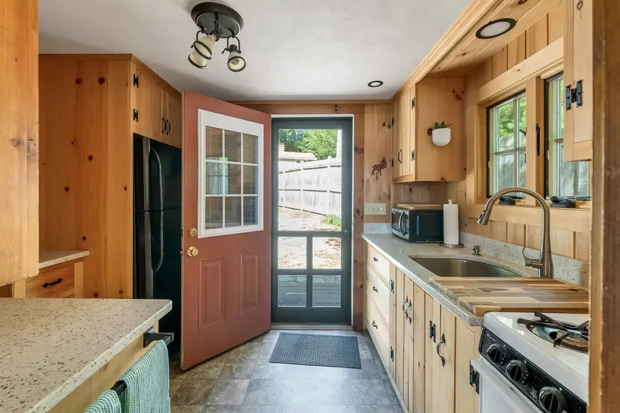 53 Fernald Crossing, Wolfeboro, NH 03894 - #3