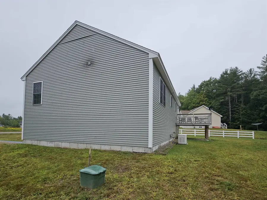 7 MINOT Road, Hillsborough, NH 03244 - #2