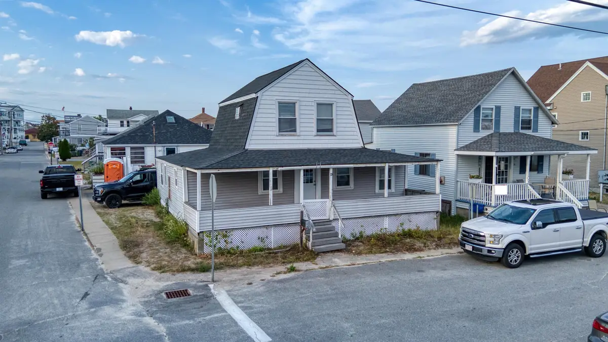 19 Dover Avenue, Hampton, NH 03842 - #1