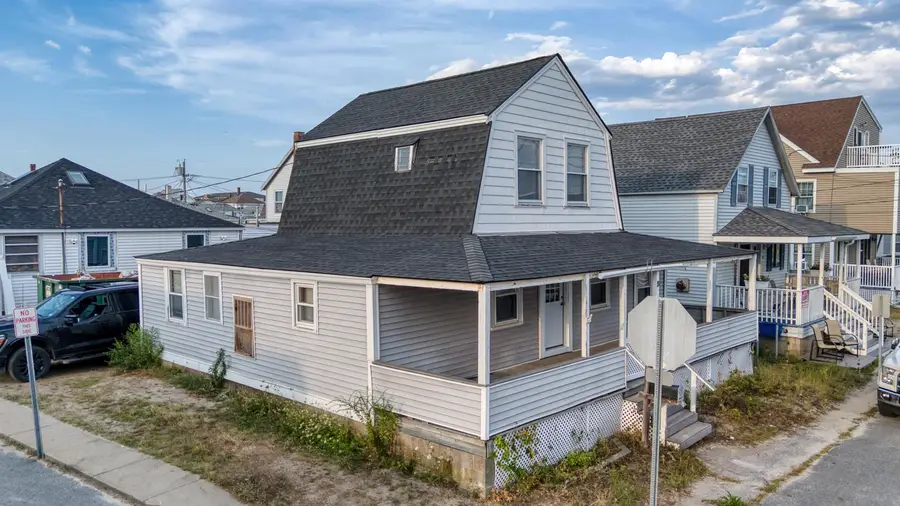 19 Dover Avenue, Hampton, NH 03842 - #3