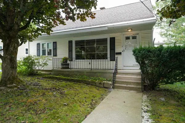 7 Hyde Street, Rockingham, VT 05101