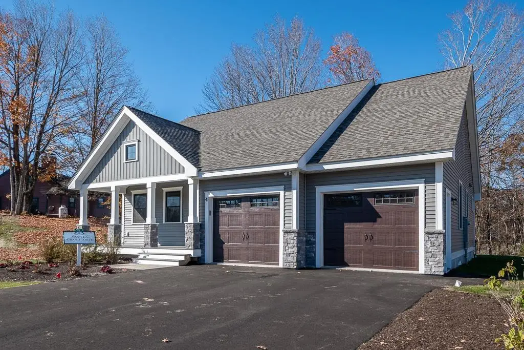 33 Edgewater Drive, Brentwood, NH 03833 - #1