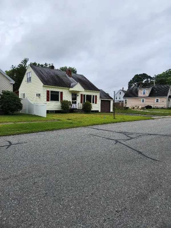 81 King Street, Nashua, NH 03060
