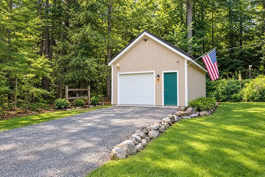 106 Pine N Street, Bridgewater, NH 03222 - #2