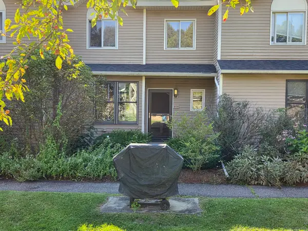 14 Stonehedge Drive #M-14, South Burlington, VT 05403