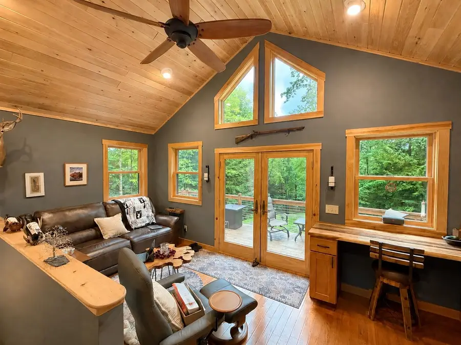 250 Fairview Avenue, Wilmington, VT 05363 - #3