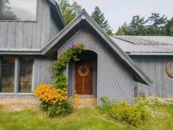 2640 Main Road, Huntington, VT 05462