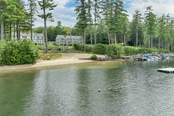 37-14 Harbor Way, Wolfeboro, NH 03894