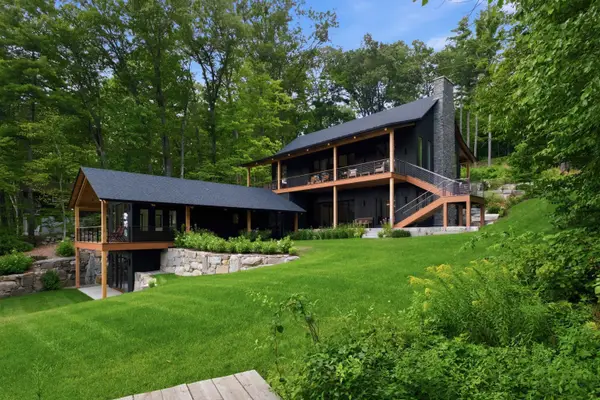 14 & 20 Gateway Road, Wolfeboro, NH 03894