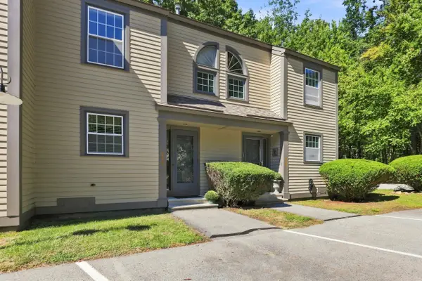 1465 Hooksett Road #214, Hooksett, NH 03106