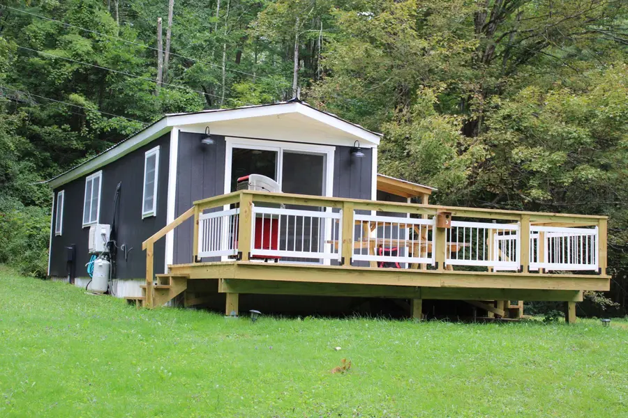 210 Mumford Drive, Clarendon, VT 05759 - #3
