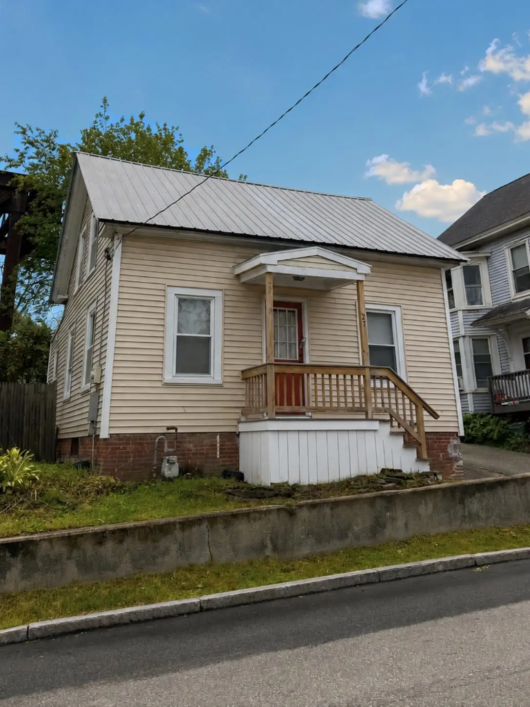 27 Pierce Street, Dover, NH 03820 - #1