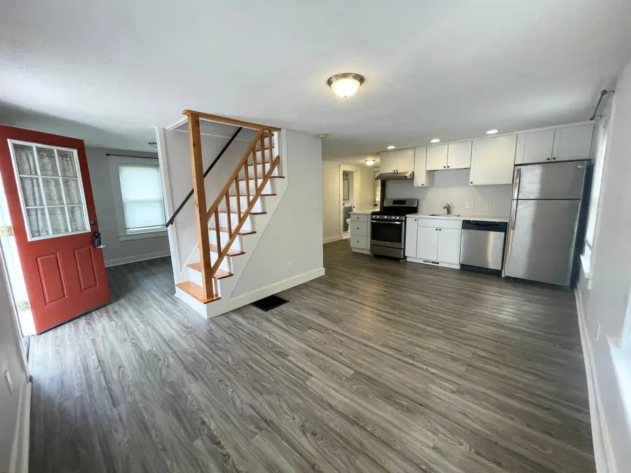 27 Pierce Street, Dover, NH 03820 - #3