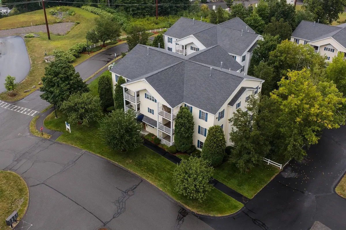 5 Crosswoods Path Boulevard #11, Merrimack, NH 03054 - #1