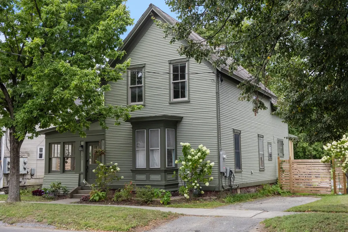 105 Park Street, Burlington, VT 05401 - #1