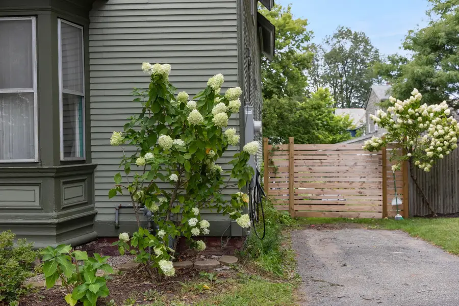 105 Park Street, Burlington, VT 05401 - #3