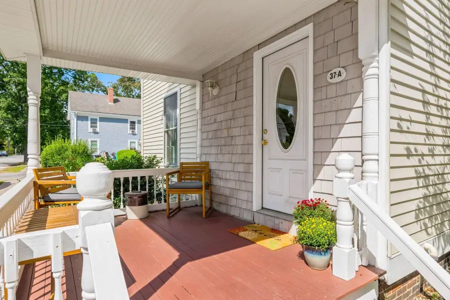 37 Washington Street #A, Exeter, NH 03833 - #2