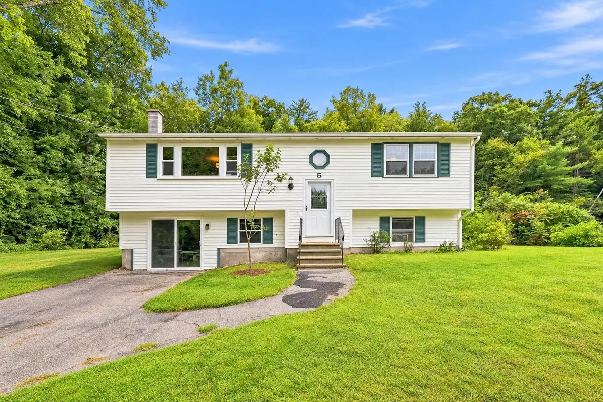 5 Mont Vernon Drive, Londonderry, NH 03053 - #1