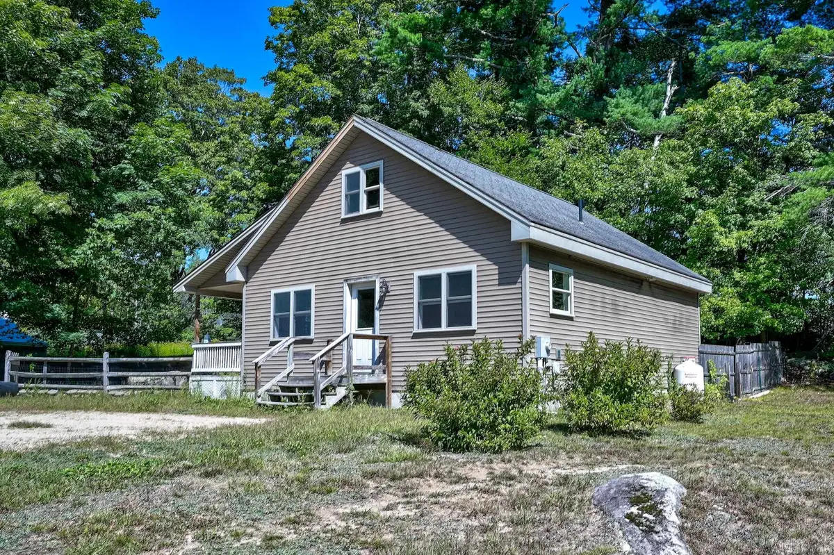 71 Tamworth Road, Tamworth, NH 03886 - #1