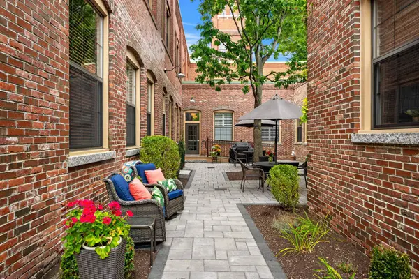 871 Islington Street #7A, Portsmouth, NH 03801