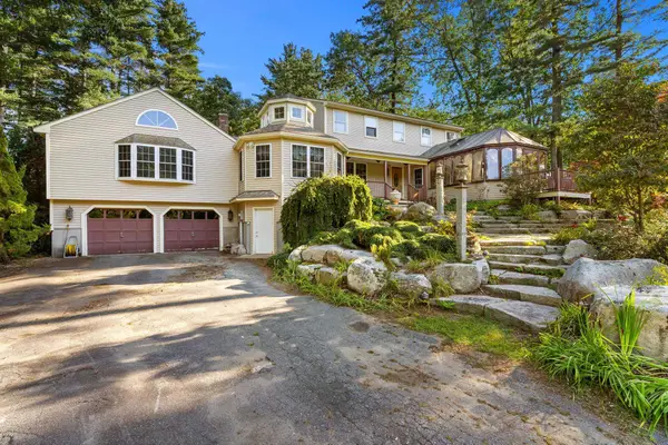 34 Sharon Road, Windham, NH 03087