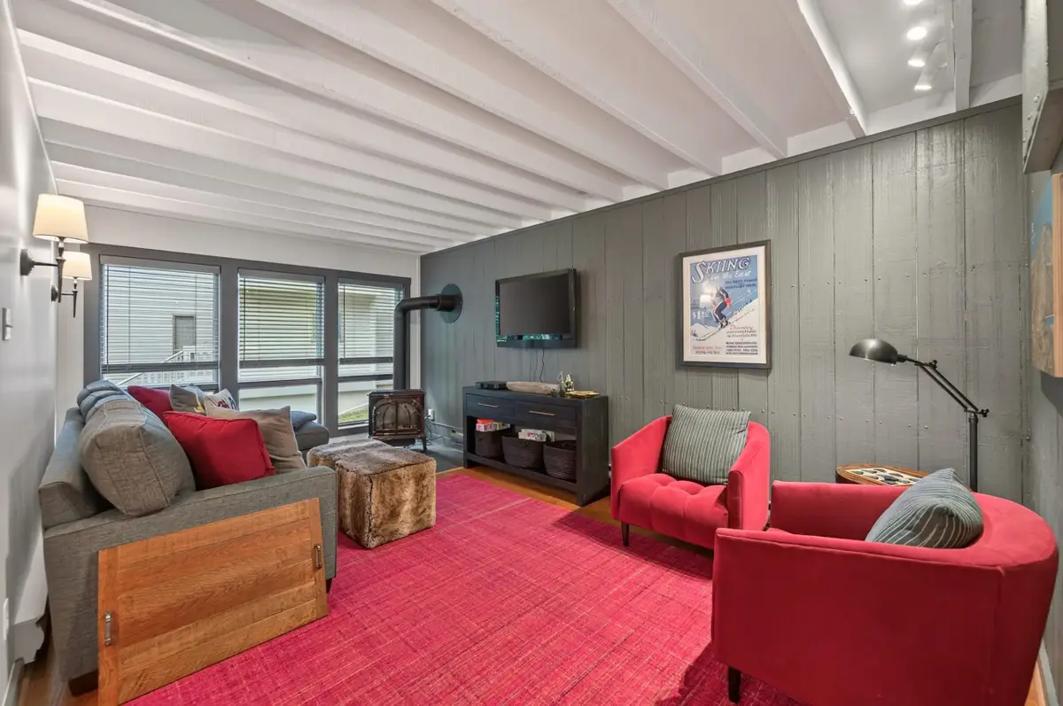 2C Lower Highlands Road, West Dover, VT 05356 - #1